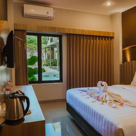 Panfila Hotel Kuta  Exterior photo